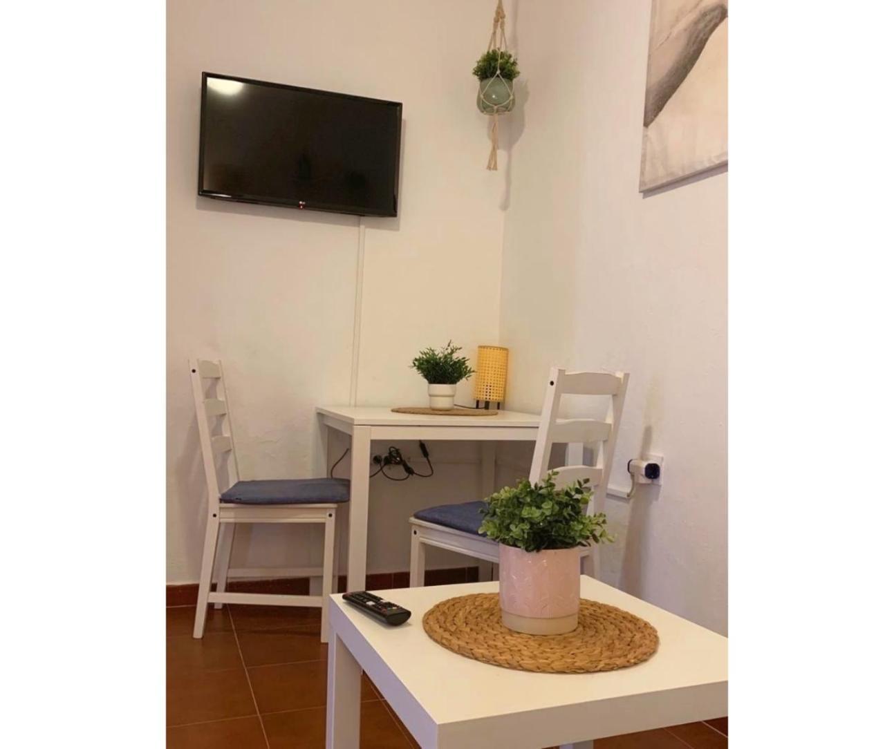Apartamentos La Casa Del Remolino- Centro Historico De Conil, Andando A La Playa 콘일데라프론테라 외부 사진